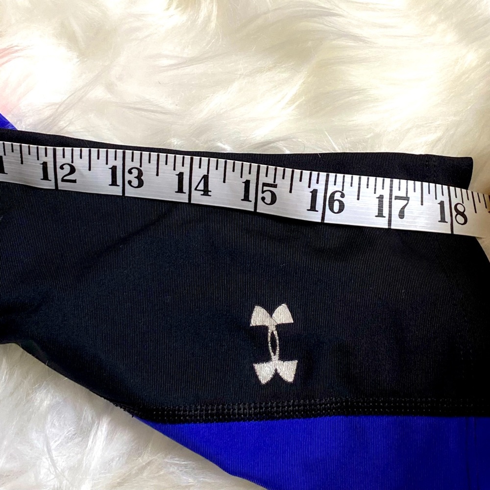 Under Armour Heat Gear Compression Cropped Leggings - Picture 5 of 6